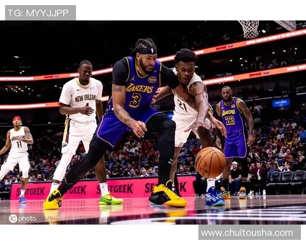 湖人五连胜詹姆斯戴维斯58分,利拉德31分9助攻力克雷霆亚历山大28分