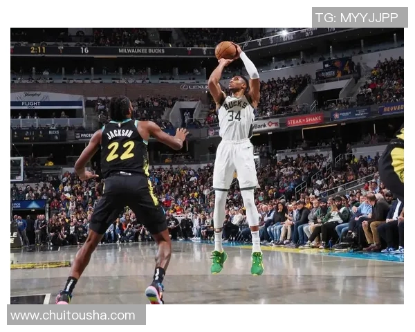 雄鹿队难阻猛龙队连胜势头,字母哥独木难支vs团队篮球完胜